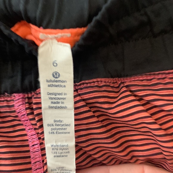Lululemon tracker short - Picture 4 of 4